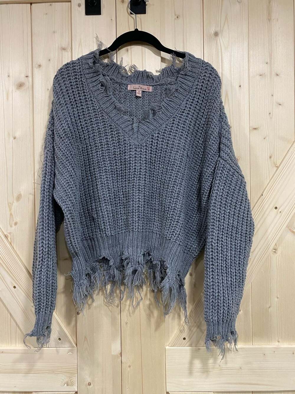 Love Tree V-Neck Distressed Sweater Size M Grey Knit Fringe Crop Pullover